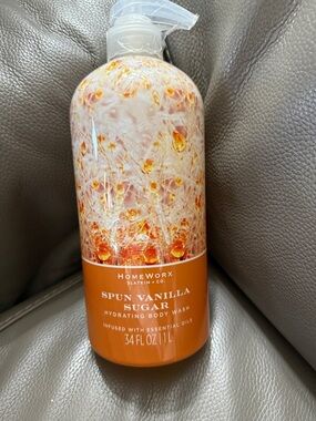 HomeWorx Spun Vanilla Sugar Hydrating Body Wash - Orange